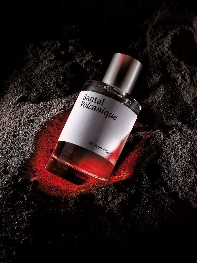 MAISON CRIVELLI 
Santal Volcanique Eau de Parfum 
Unisex Perfume Decant/Sample